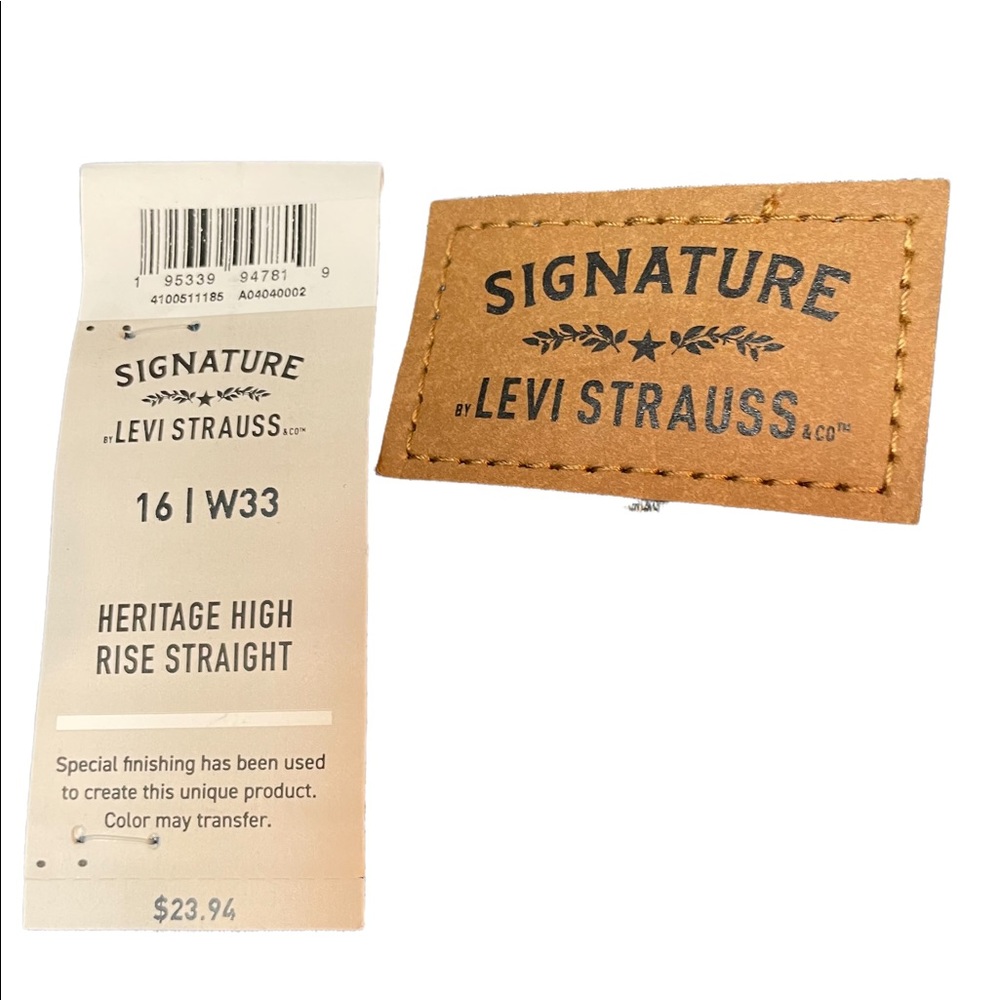 Ladies Levi Strauss High-Rise Distressed Stretch Jeans (Levi’s) - Picture 4 of 6